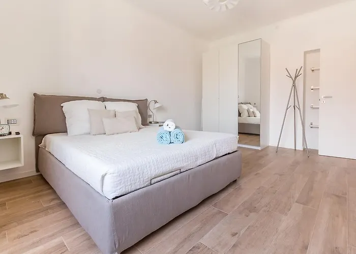 Apartament Alessia's Flat - Sarpi 3 *