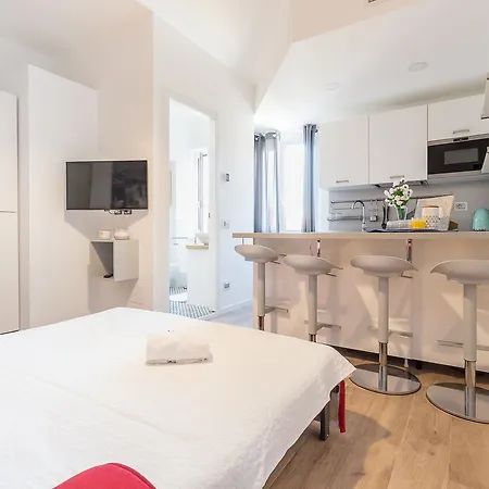 Apartament Alessia's Flat - Sarpi 3 *