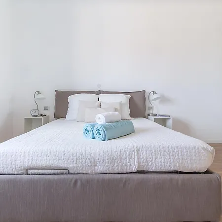 Apartament Alessia's Flat - Sarpi 3 *